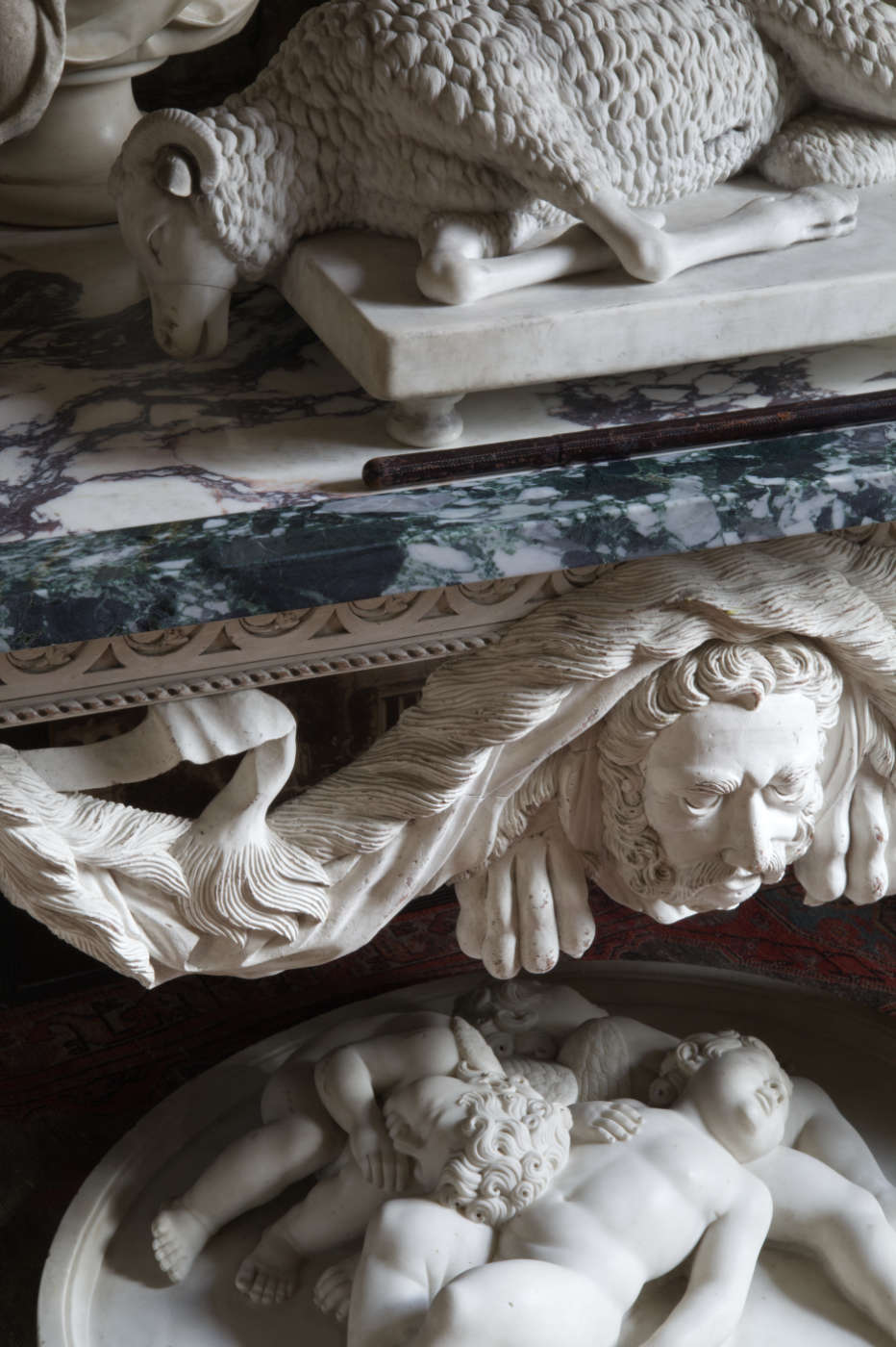 Close-up crop on selected sculptures and paintings of the collection.